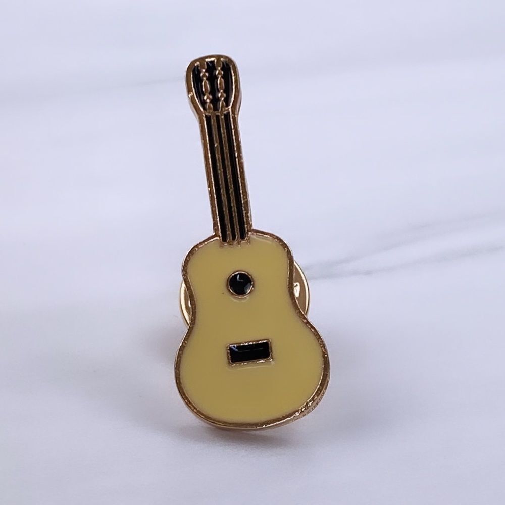 Acoustic Guitar Enamel Pin/ Brooch - Picture 2 of 4